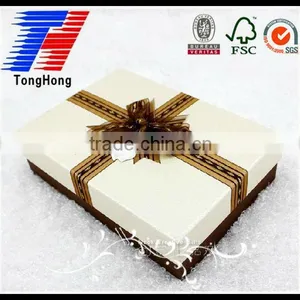 Custom Gift Box thumbnail-1