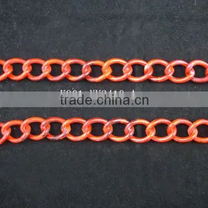 Red Painted Color Aluminum Chain thumbnail-1