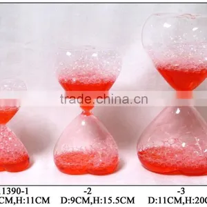Red Bubble Hourglass thumbnail-1
