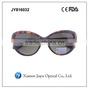 Tortoise Polarized Fashion Woman Sunglasses thumbnail-2