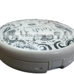 Plastic Injection Molding Products for Plastic Moulding Parts of Mirror Inserted Make-up Casing thumbnail-3