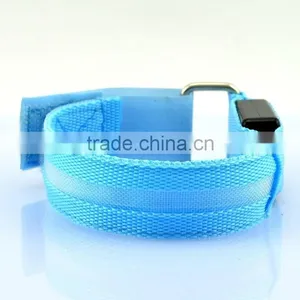 Cycling Jogging Walking Running Sport Reflective Flashing LED Armband thumbnail-3