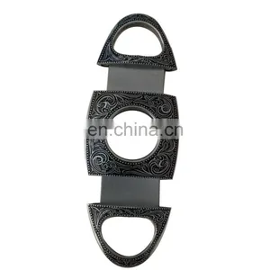 Luxury Portable Gold Classic Carving Pattern Metal Cigar Cutter thumbnail-3