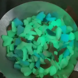 Wholesale Luminous Stones Glow in Dark Luminous Stone Crushed Glass Chips for Terrazzo Concrete Floor Stones Aquarium Luminous thumbnail-1