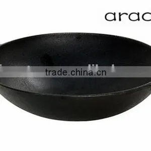 Japanese Cast Iron Wok thumbnail-1