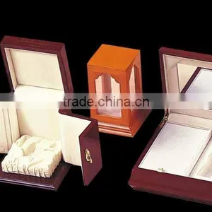 Elegant Black Wood Perfume Packaging Box/ Luxury Design Wood PU Leather Perfume Display Box thumbnail-1