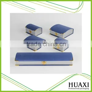 Hot Sale Metal Lock Velvet Foam Plastic Jewelry Ring Packaging Box thumbnail-2