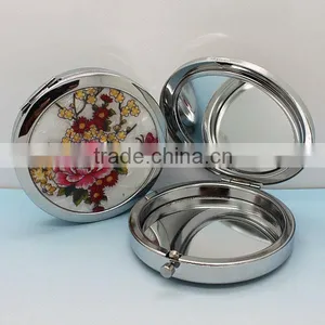 Customized Fashion Metal Compact in China thumbnail-1
