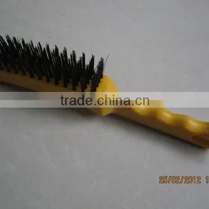Plastic Handle Wire Brush thumbnail-1