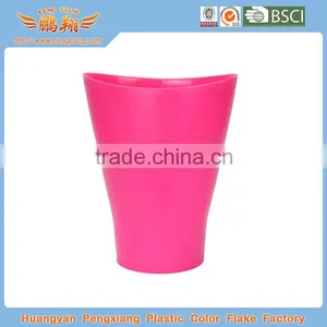 Plastic Trash Can thumbnail-1