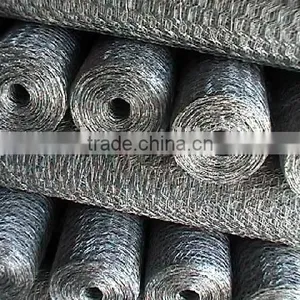 Galvanized Hexagonal Wire Mesh thumbnail-1