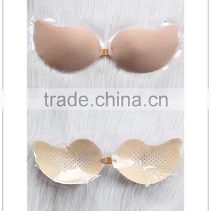 One Piece Seamless Silicone Invisible Bra thumbnail-1