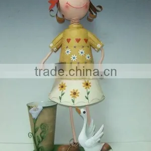 Metal Craft Garden Dolls thumbnail-1