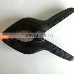 9" Plastic Spring Clamp thumbnail-1
