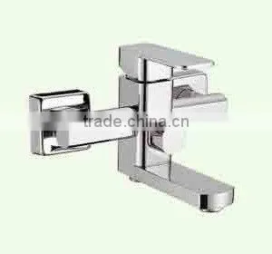 Single-handled Bathtub Faucets thumbnail-1