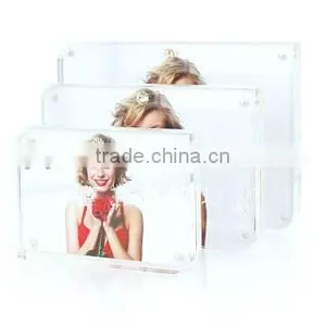 Wholesale Custom Handmade Large Acrylic Cube Photo Frame thumbnail-1