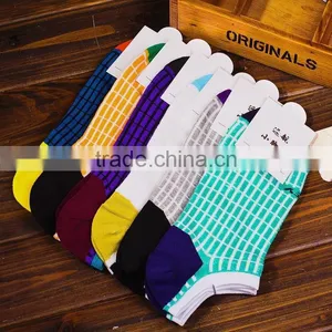 Custom Design Ankle Socks, Good Quality Patterened Socks thumbnail-1
