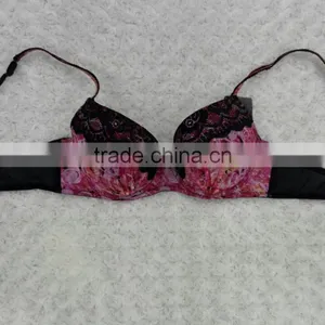 Wholesale Plus Sizes Women Bra Ladies Beautiful Flower Sexy Bra thumbnail-2