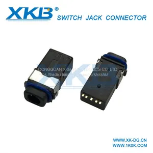 3.5 Waterproof Headphone Jack thumbnail-1
