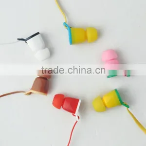 2015 New Design Super Bass Colorful Earphone for Mobile Phone Mp3 Music thumbnail-2