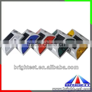 Five Color Optional White/blue/red/green/red Solar Led Road Stud thumbnail-1