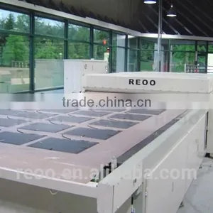 REOO Full Automatic Laminator for Making Solar Module Conducton Oil Heating thumbnail-3