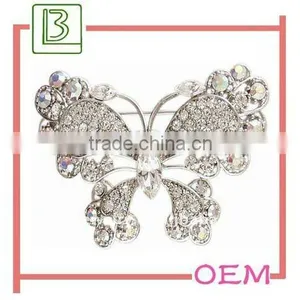 White Rhinestone Fashion Metal Butterly Brooch thumbnail-1