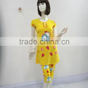 The Classic Yellow Lovely Cat and Loving Heart Pajamas Women thumbnail-2