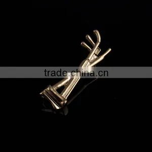 Factory Supply High-end Quality Christmas Gifts Brooch thumbnail-6