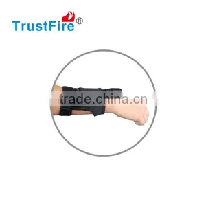 Trustfire DF-008 Cree Led 700 Lumens Portable Led Hand Diving Flashlight thumbnail-5