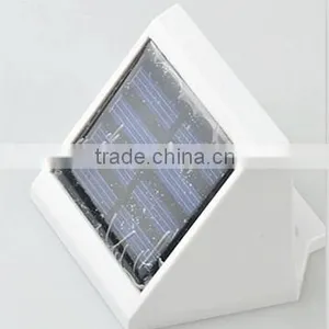 Solar Power Panel 4 LED Fence Gutter Light Outdoor Garden Wall Lobby Pathway Lamp Cold White thumbnail-1
