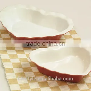 Heart Shape Bake Dish Set, Stoneware Wih Solid Color thumbnail-1