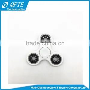 2017 High Quality Plastic Fidget Stress Spinner Toys Hot Sell in North America thumbnail-3