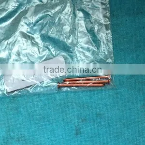 11 GA Brass Nail thumbnail-1
