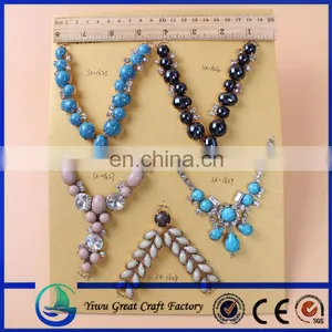 Wholesale Shoe Chains Jeweled and Pink Rhinestones Shoe Accessory thumbnail-1