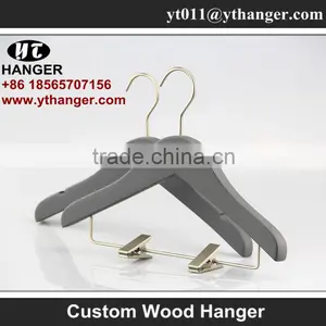 IMY-169 Grey Kids Wooden Hangers With Clips thumbnail-4
