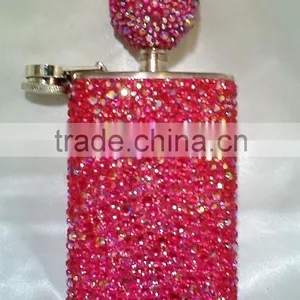 Yiwu Wholesale Hot Selling 6oz Glitter Crystal Stainless Steel Liquor Flask Portable thumbnail-2