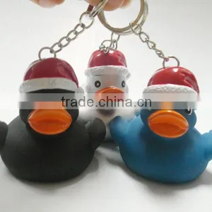 Xmas Rubber Santa Duck Chain thumbnail-1