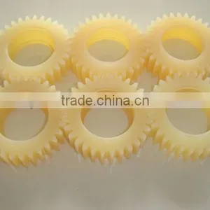 Cylindrical Plastic Spur Gear thumbnail-1