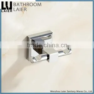 Simple Fancy Design Zinc Alloy Chrome Finishing Bathroom Sanitary Items Wall Mounted Double Robe Hook thumbnail-4