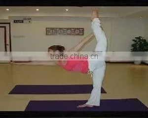 Fixed Wall Screen With Bright Image thumbnail-1