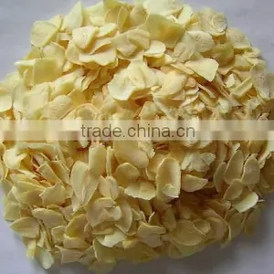 Air Dehydrated Garlic Flakes thumbnail-1