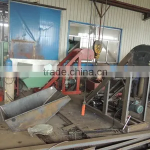 Lifting Machine for Rubber Feeding/automatic Feeding Machine thumbnail-3