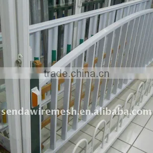Wire Mesh Fence thumbnail-1