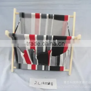 Wire Book Rack thumbnail-1