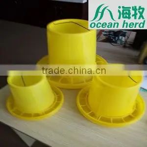Factory Direct Sale High Quality Plastic Bird Feeder thumbnail-1