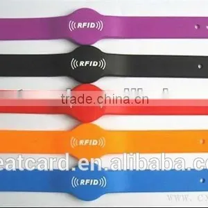 Waterproof NFC 13.56 MHz Silicone Rfid Wristband Bracelet With QR Code for Swimming Pool thumbnail-4