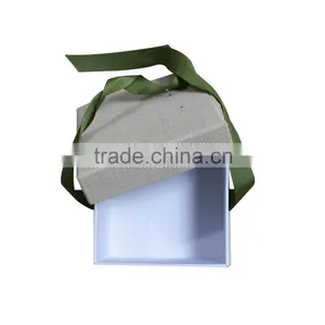 Custom Cardboard Jewelry Gift Box With Lid thumbnail-2
