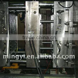 ITALY STACK UP PLASTIC INJECTION MOULD thumbnail-1