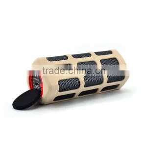 High-end 2*3W Waterproof Outdoor Power Bank Bluetooth Wireless Speakers With Deep Bass and NFC Function-RS7720 thumbnail-4